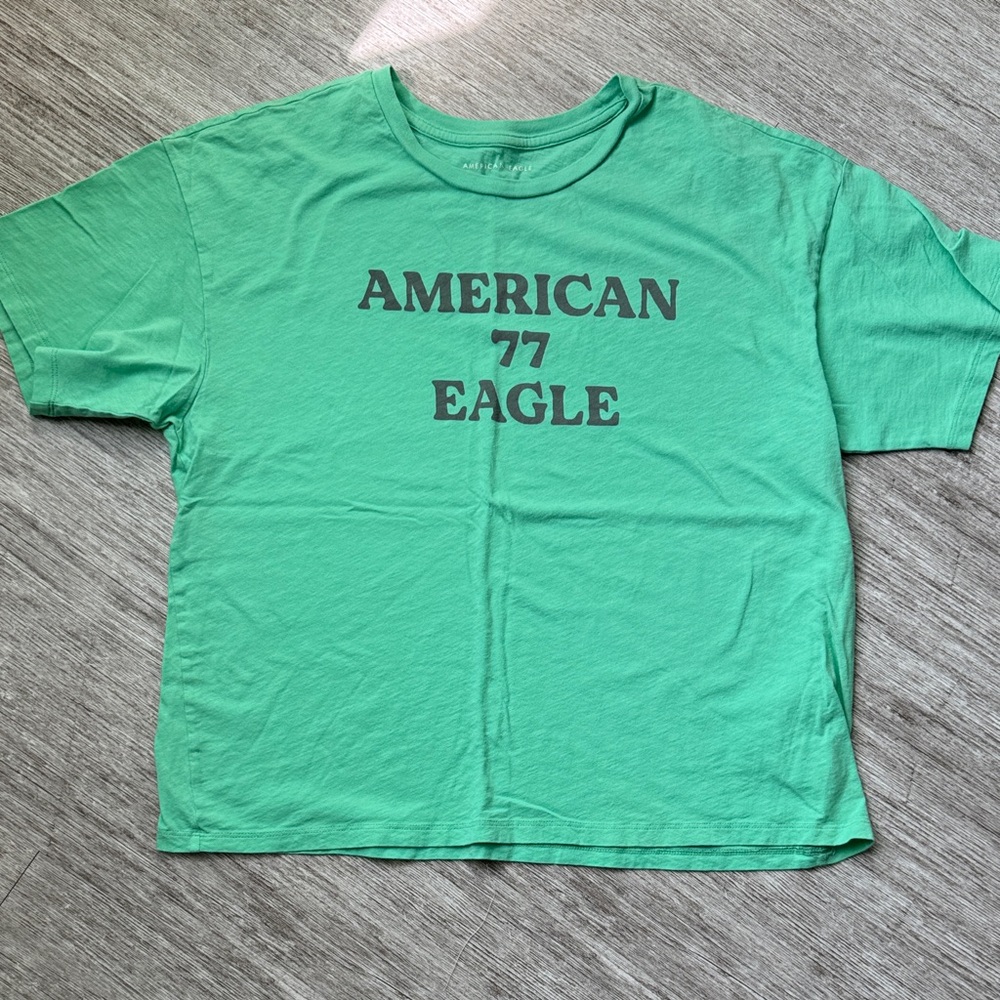 American Eagle Outfitters Green Graphic Tee